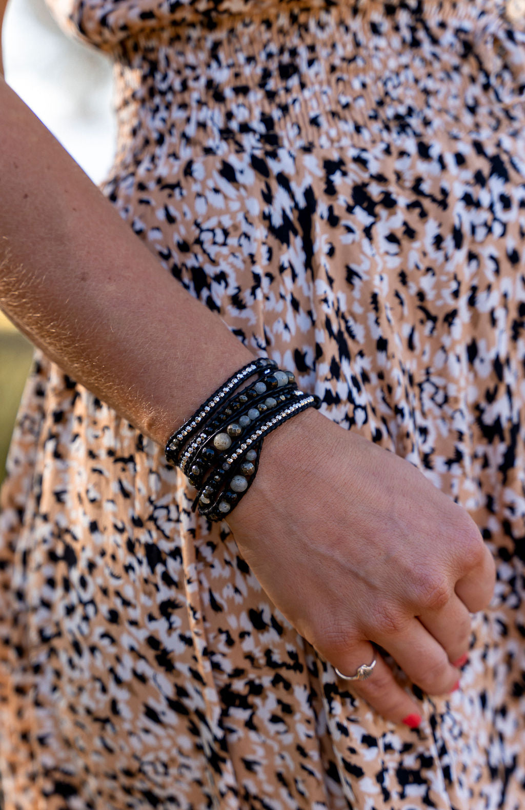 BRACELET WRAP, ONYX , PYRITE ,LABRADORITE